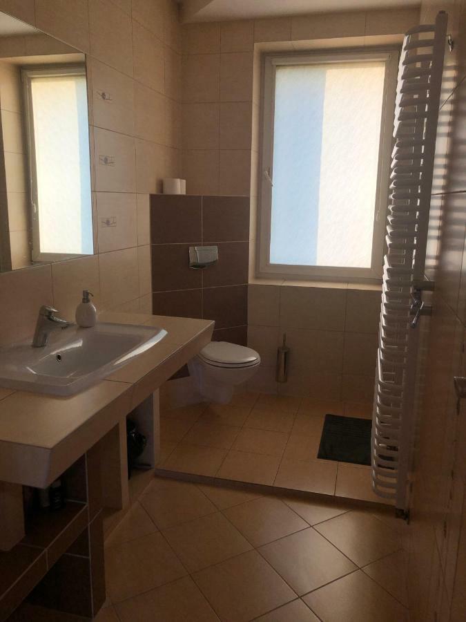 Villa Rosa Poznań Eksteriør bilde